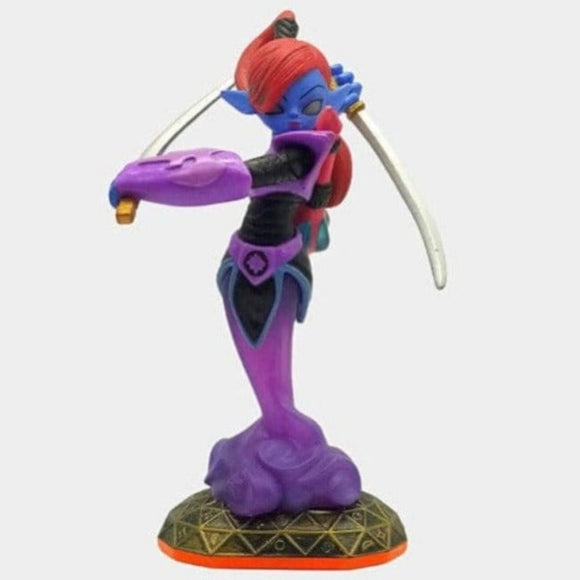 Ninjini Skylanders Giants Figure.